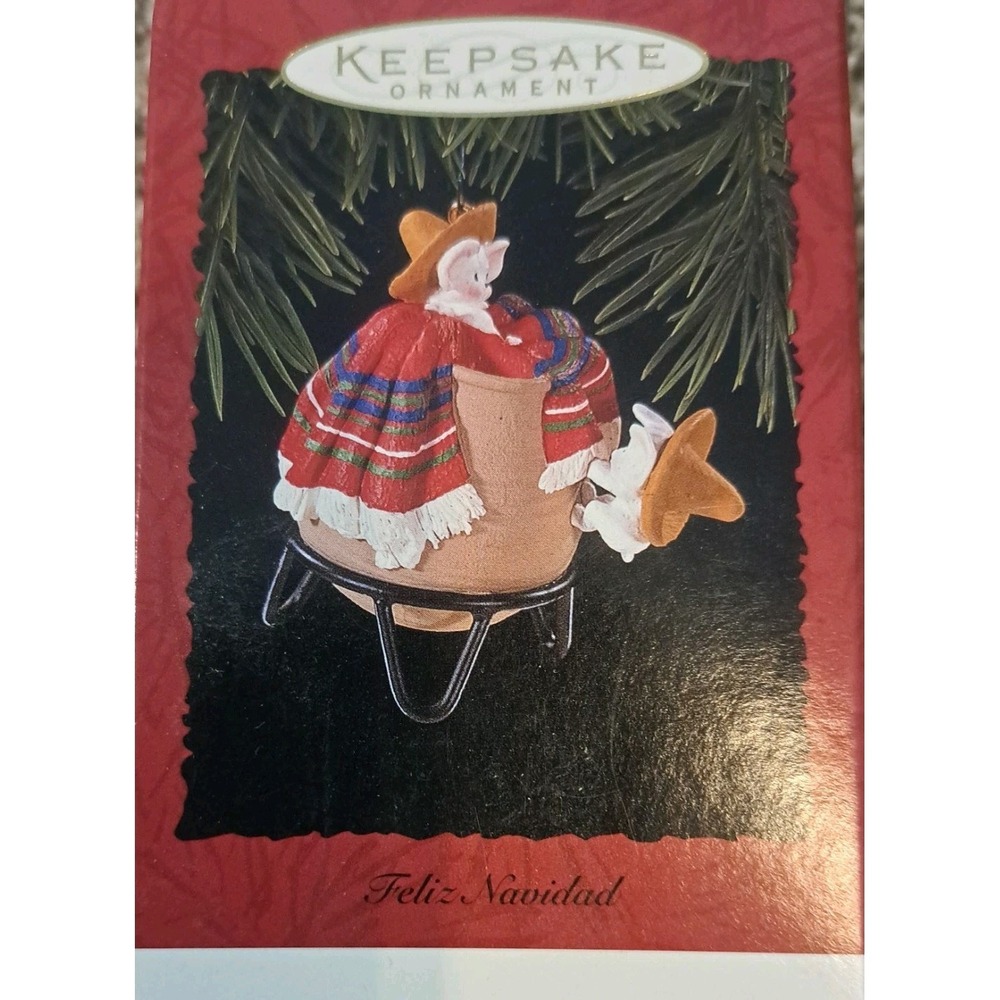 1996 Hallmark Keepsake Ornament Feliz Navidad Mice Mouse Pottery Sombrero